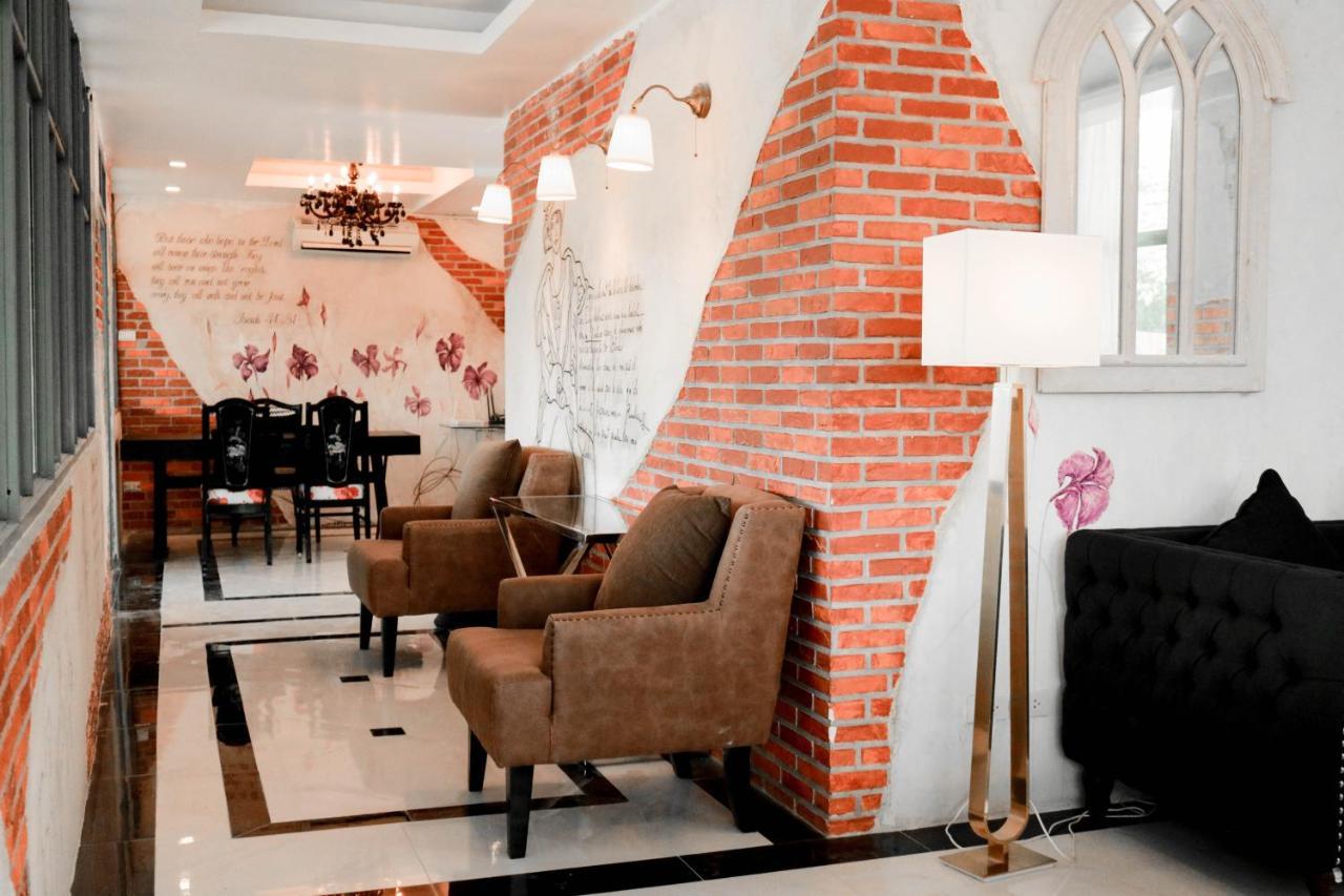 RoomQuest Sukhumvit 107 Samut Prakan Extérieur photo
